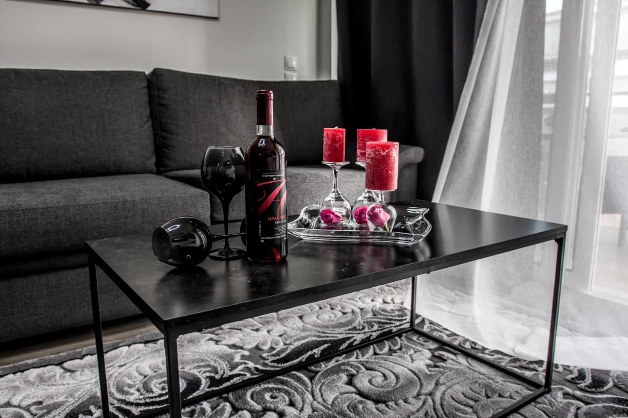 נאפפליו Escape Luxury Apartment מראה חיצוני תמונה