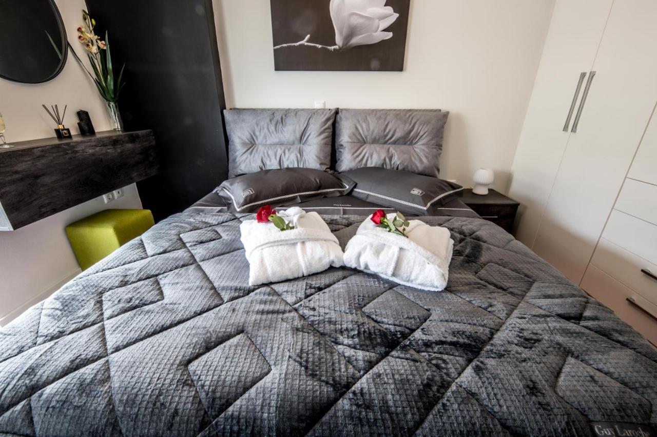 נאפפליו Escape Luxury Apartment מראה חיצוני תמונה
