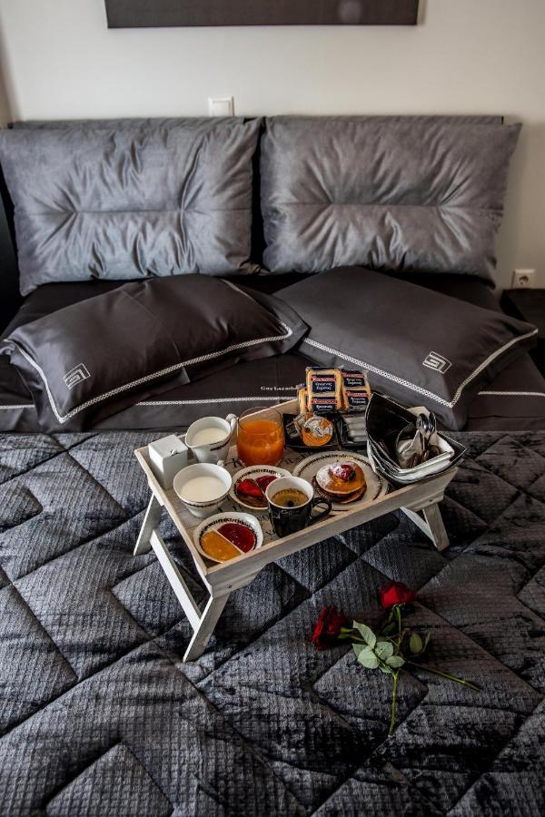 נאפפליו Escape Luxury Apartment מראה חיצוני תמונה